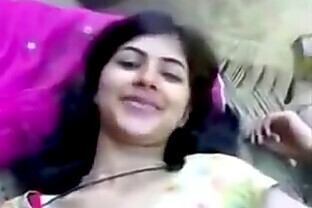 Sexy Indian housewife having sex with stranger 74 sec