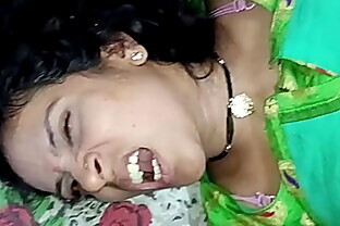 Indian village bhabhi sex video with cumshot 9 min
