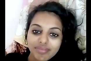 indian girl show her boobs (desisip.com)