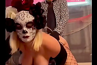 Fucking Milf at Halloween Party 33 sec