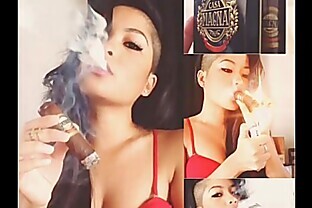Smoking cigar 2 (fumando charuto 2)