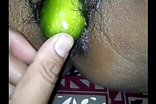 desi wife eating cucumber