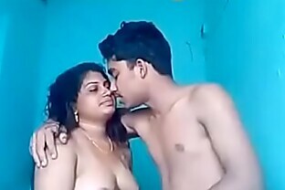 Kerala Adimali Malayalam 37 yrs old married beautiful, hot and full nude housewife aunty’s lips kissed and her boobs sucked by full nude Linu at the kitchen super hit viral porn video-7 (Landscape view) @  # Part 2A.