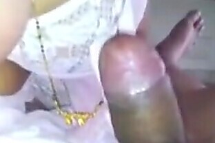 Indian Toes doing Solo girl