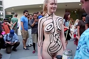BODY PAINTING CHARMING