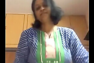 Pure Indian hairy Milf 71 sec