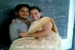 Tamil College Boy Enjoys His Teacher Sex Video Everseen Mms 92 sec