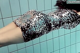 Loris blackhaired teen swirling in the pool 6 min