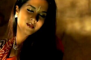 Classic Indian Dancer 12 min