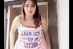 Swathi naidu showing boobs,body and seducing in dress 5 min