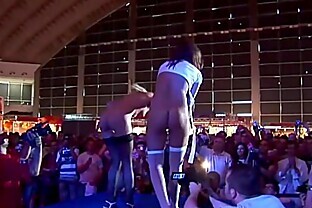 lesbian pornshow on public stage 12 min