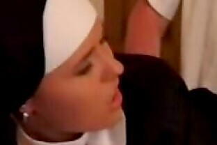 2 Nuns Fucked 88 sec