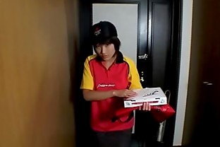 japanese pizza girl 2
