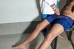 हॉस्पिटल में भोली जवान नर्स को पटाकर वही कुर्सी पर चोदा XXX Nurse Sex 10 min
