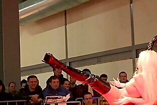 Sexy slut gets down and dirty on the stage 5 min