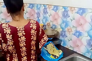 Desi Village Bhabi Sex In kitchen with Husband ( Official Video By Localsex31) 10 min